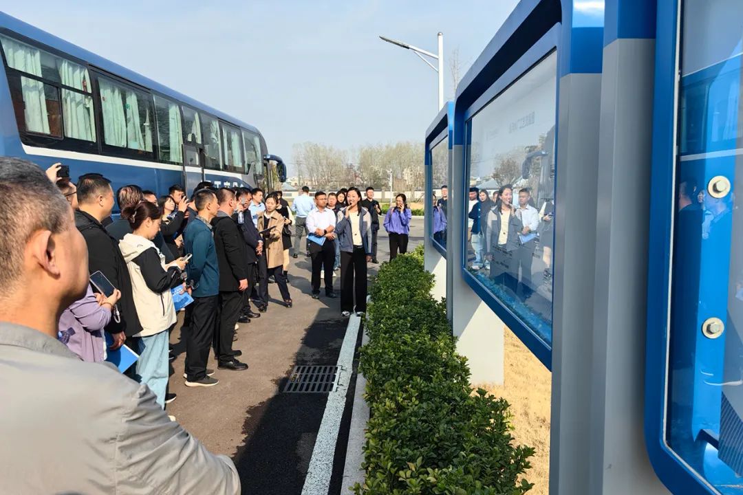 1744191820532007808.jpg 1744191820532007808.jpg